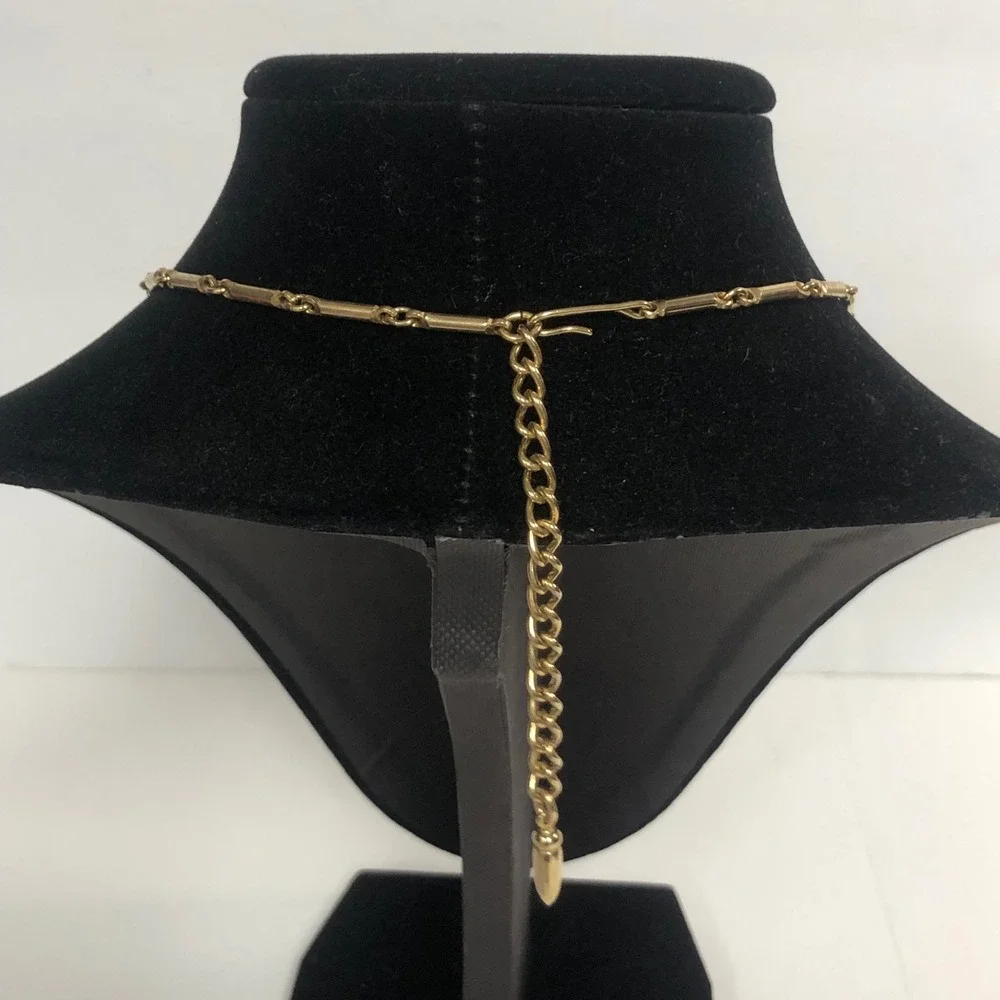 Vintage Coro Gold Tone Faux Pearl Bib Choker Necklace Mid Century Modern V Shape